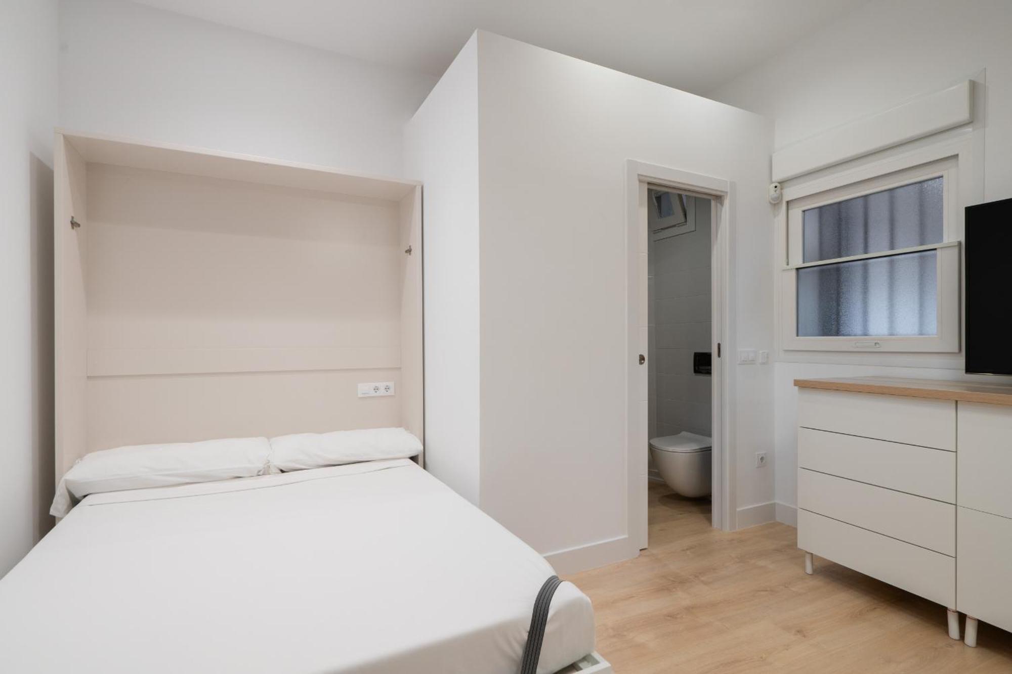 Loft Para 4 Personas En Cuatro Caminos Alquiler Temporal Madrid Exterior foto