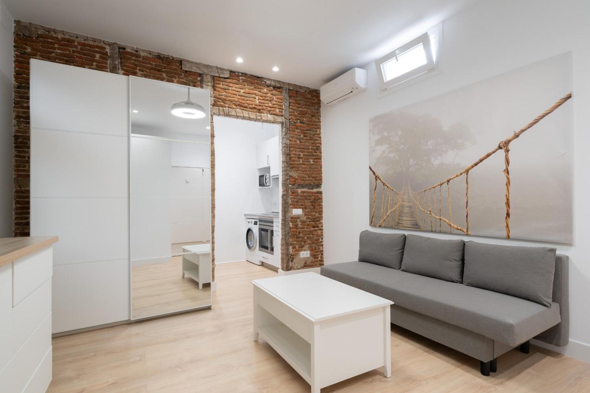 Loft Para 4 Personas En Cuatro Caminos Alquiler Temporal Madrid Exterior foto