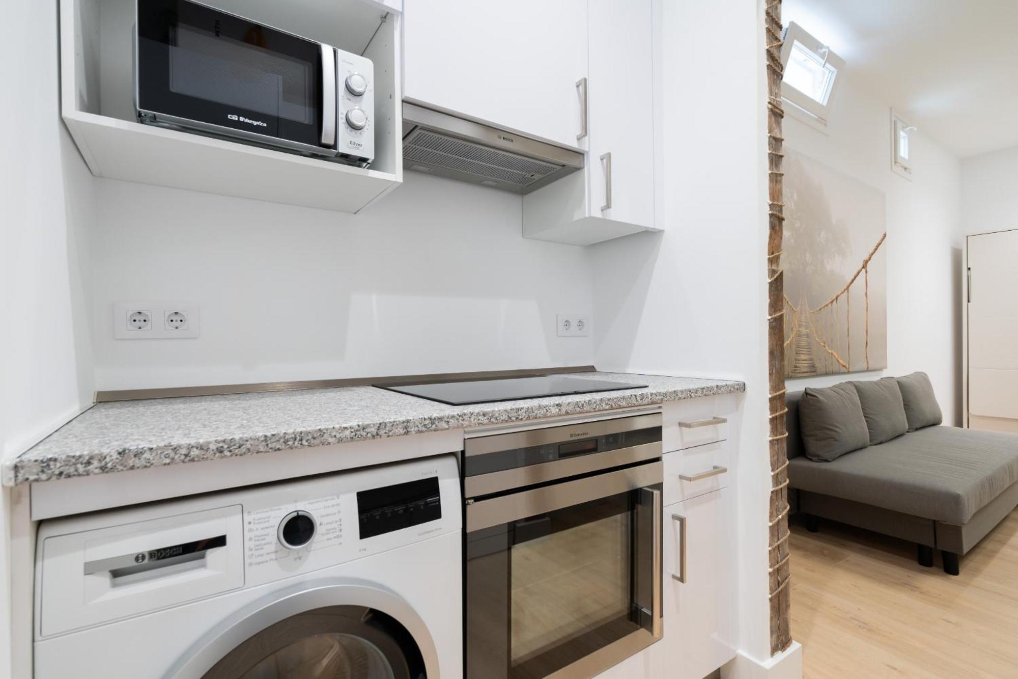 Loft Para 4 Personas En Cuatro Caminos Alquiler Temporal Madrid Exterior foto